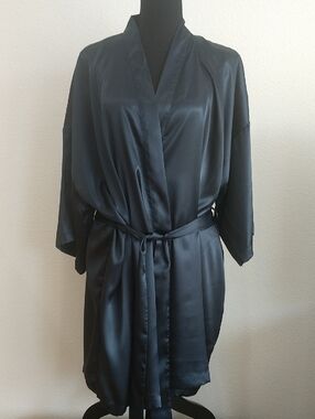Victoria's Secret Satin Short Robe in Deep Navy
